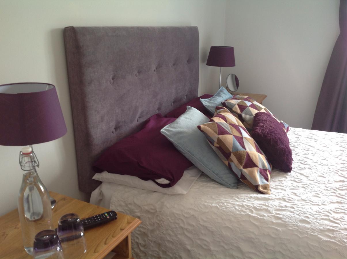 The Well Bed & Breakfast โคลนาคิลตี ภายนอก รูปภาพ